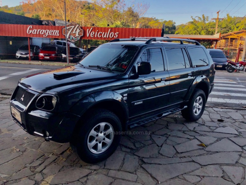 PAJERO SPORT 2.5 HPE 4X4 8V TURBO INTERCOOLER DIESEL 4P MANUAL