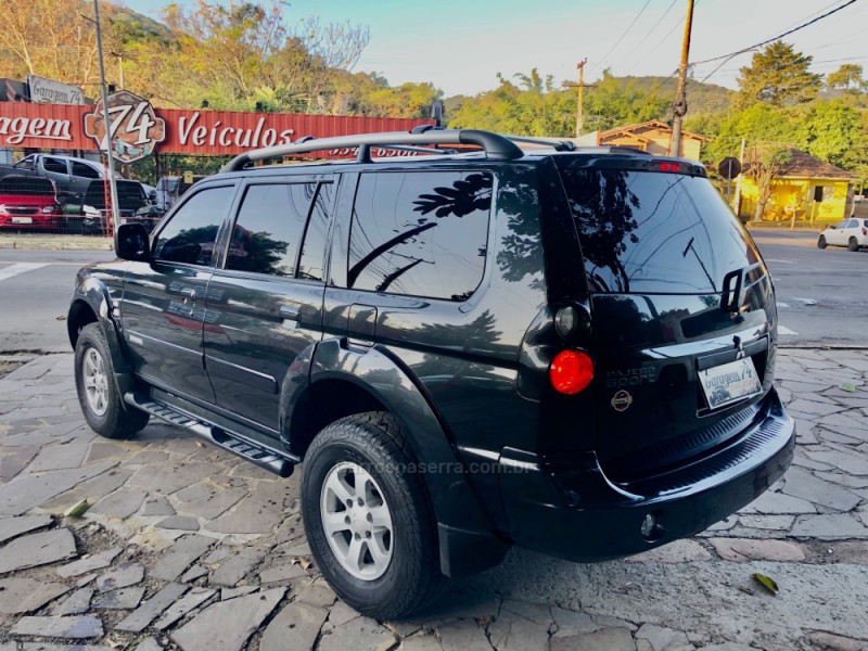 PAJERO SPORT 2.5 HPE 4X4 8V TURBO INTERCOOLER DIESEL 4P MANUAL - 2008 - TRêS COROAS