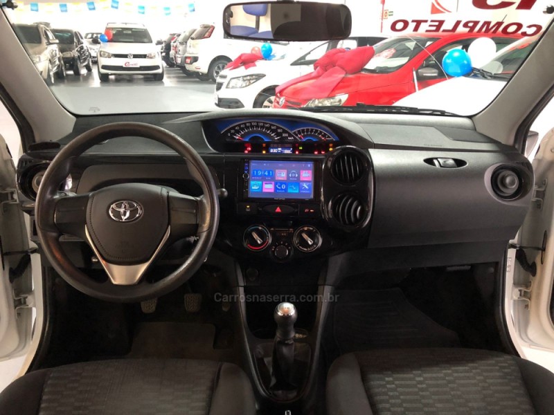 ETIOS 1.5 X SEDAN 16V FLEX 4P MANUAL - 2015 - CAXIAS DO SUL