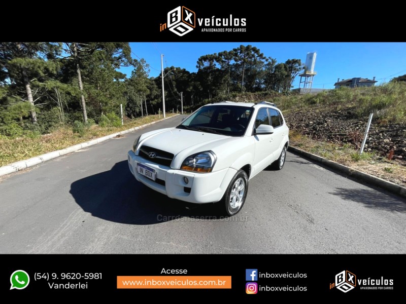 tucson 2.0 mpfi gls base 16v 143cv 2wd flex 4p automatico 2016 gramado