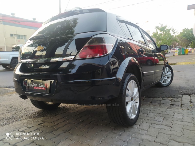 VECTRA 2.0 MPFI GT HATCH 8V FLEX 4P MANUAL - 2011 - CAXIAS DO SUL