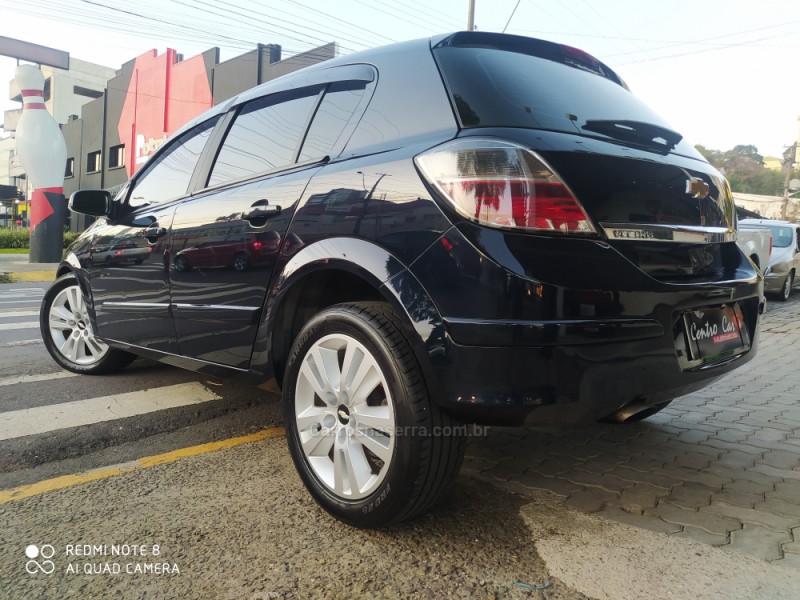 VECTRA 2.0 MPFI GT HATCH 8V FLEX 4P MANUAL - 2011 - CAXIAS DO SUL