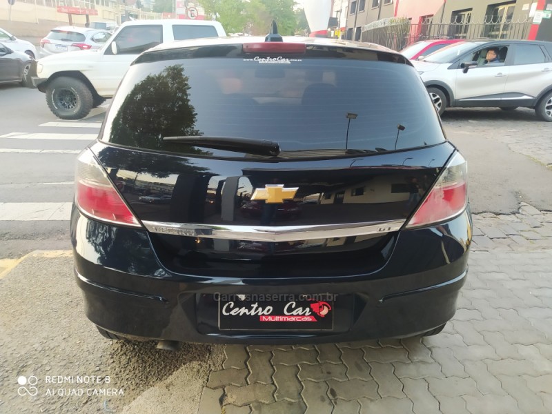 VECTRA 2.0 MPFI GT HATCH 8V FLEX 4P MANUAL - 2011 - CAXIAS DO SUL