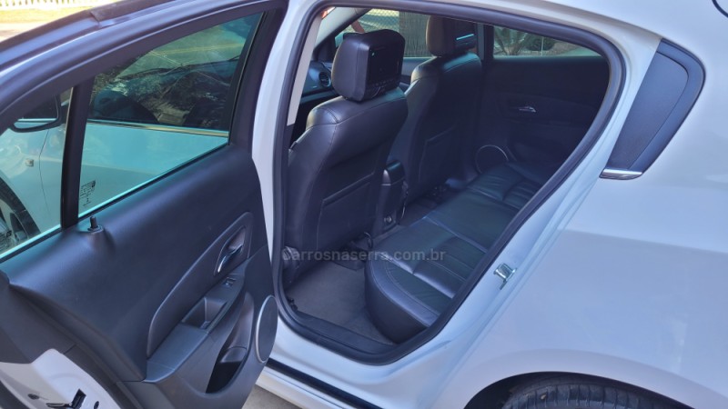 CRUZE 1.8 LT SPORT6 16V FLEX 4P AUTOMÁTICO - 2013 - CAXIAS DO SUL