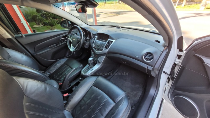 CRUZE 1.8 LT SPORT6 16V FLEX 4P AUTOMÁTICO - 2013 - CAXIAS DO SUL