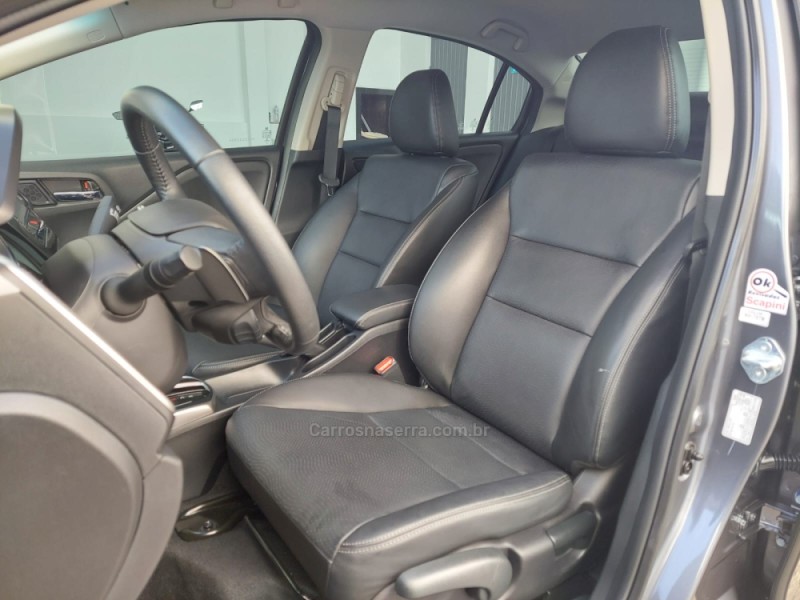 HR-V 1.8 16V FLEX EXL 4P AUTOMÁTICO - 2021 - SANTA CRUZ DO SUL