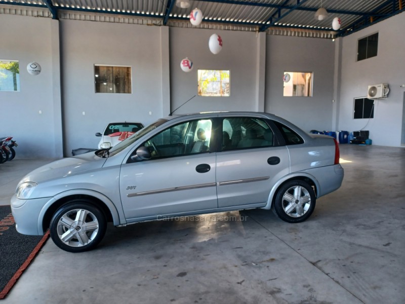 CORSA 1.0 MPFI JOY 8V GASOLINA 4P MANUAL - 2006 - PAROBé