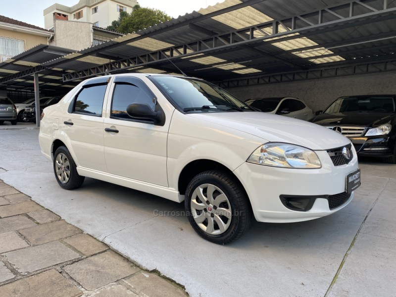 SIENA 1.0 MPI EL 8V FLEX 4P MANUAL