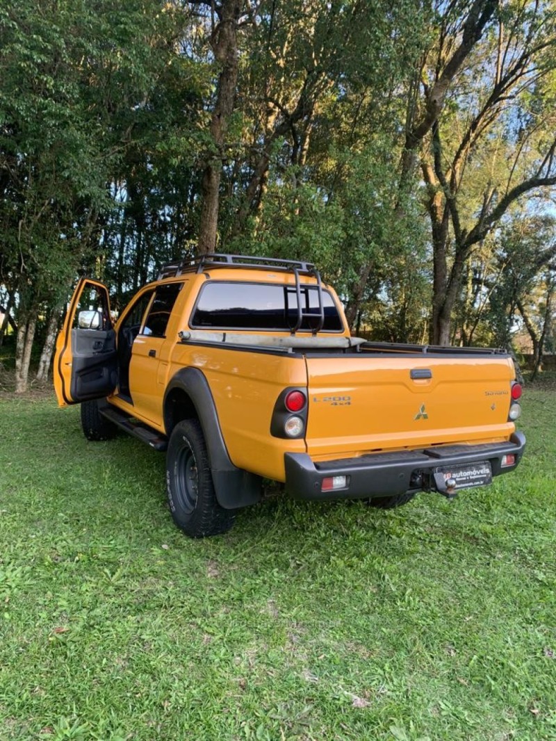 L200 OUTDOOR 2.5 HPE 4X4 CD 8V TURBO INTERCOOLER DIESEL 4P MANUAL - 2009 - NOVA PETRóPOLIS