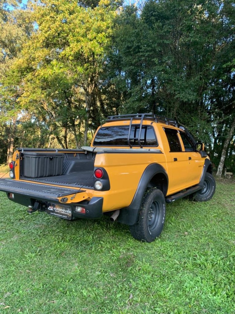 L200 OUTDOOR 2.5 HPE 4X4 CD 8V TURBO INTERCOOLER DIESEL 4P MANUAL - 2009 - NOVA PETRóPOLIS