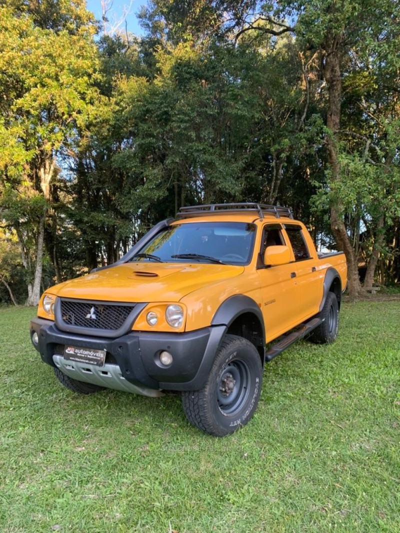 L200 OUTDOOR 2.5 HPE 4X4 CD 8V TURBO INTERCOOLER DIESEL 4P MANUAL - 2009 - NOVA PETRóPOLIS