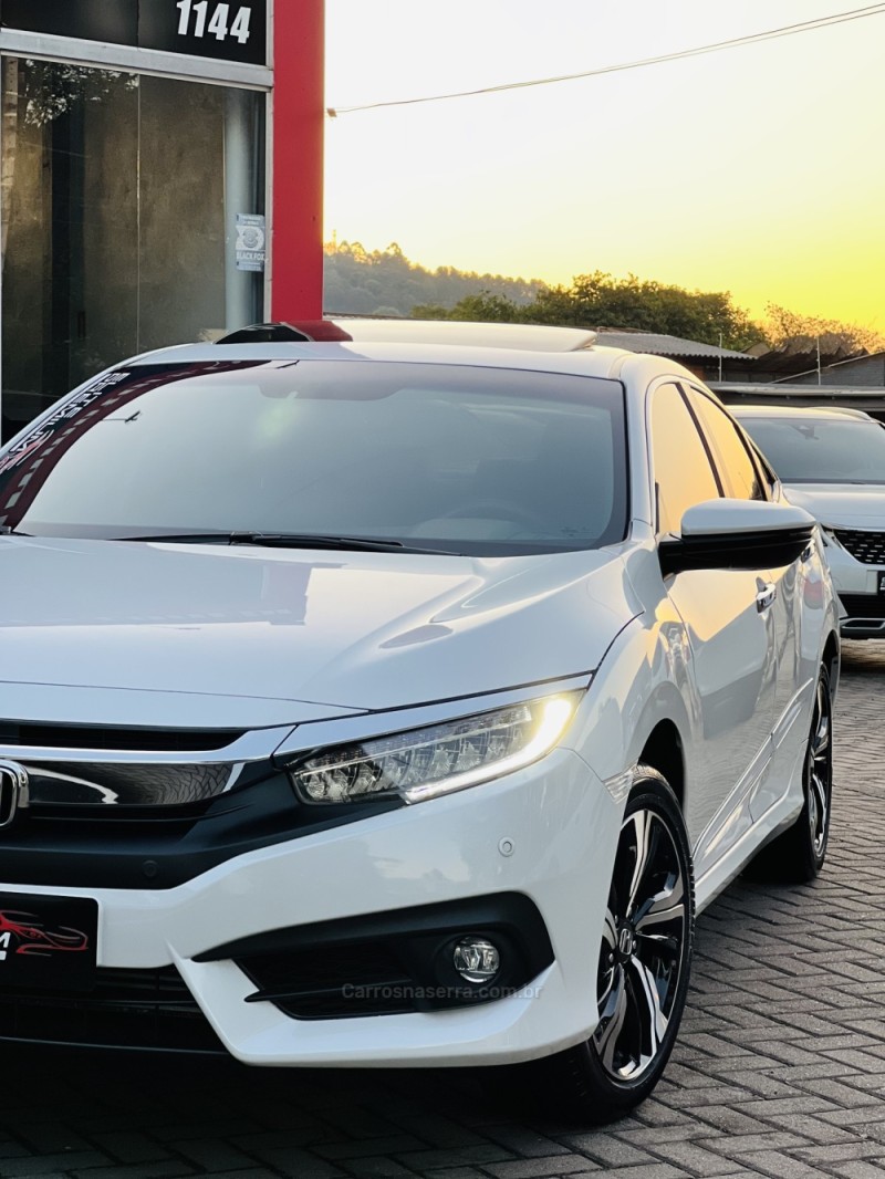 CIVIC 1.5 16V TURBO GASOLINA TOURING 4P CVT - 2019 - ESTâNCIA VELHA