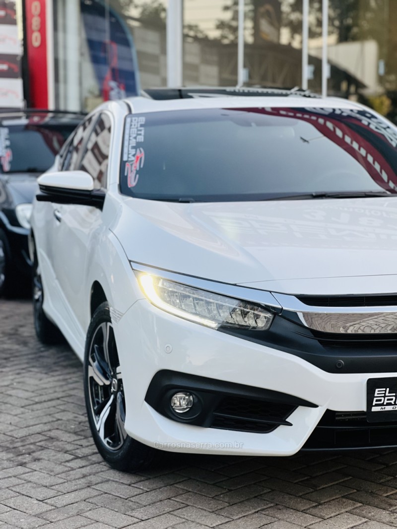 CIVIC 1.5 16V TURBO GASOLINA TOURING 4P CVT - 2019 - ESTâNCIA VELHA