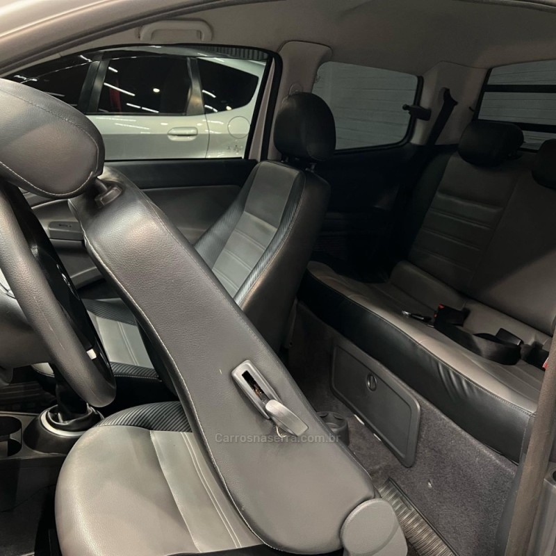 SAVEIRO 1.6 MSI HIGHLINE CD 8V FLEX 2P MANUAL - 2015 - CAXIAS DO SUL