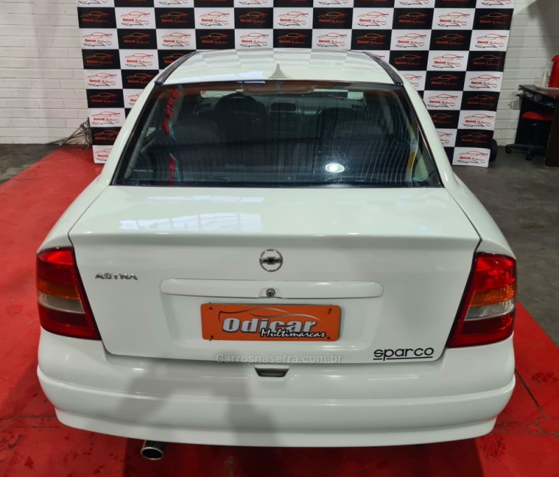 ASTRA 2.0 MPFI GLS SEDAN 8V GASOLINA 4P MANUAL - 1999 - CAXIAS DO SUL