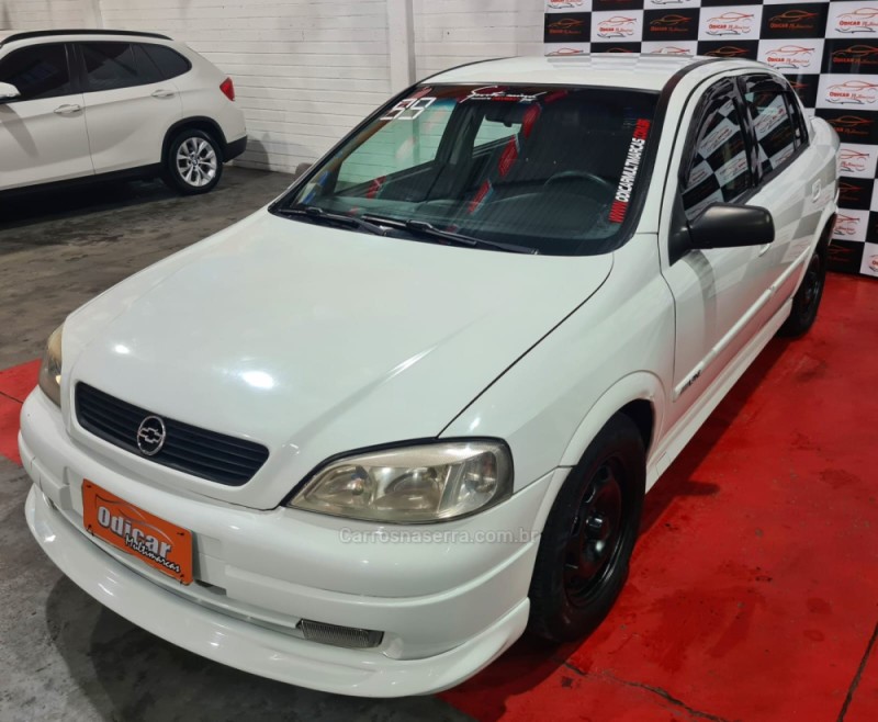 ASTRA 2.0 MPFI GLS SEDAN 8V GASOLINA 4P MANUAL - 1999 - CAXIAS DO SUL