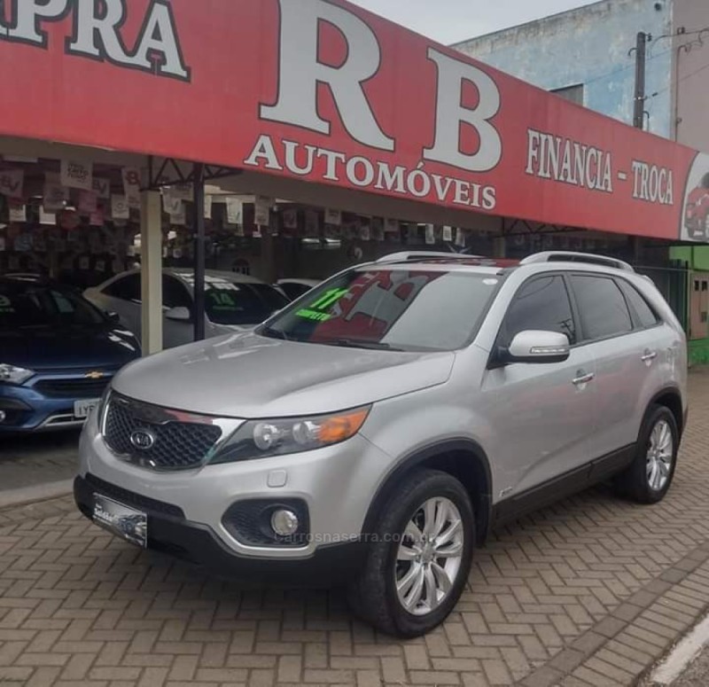 SORENTO 3.5 S.555 V6 4X2 24V GASOLINA 4P AUTOMATICO - 2011 - PAROBé