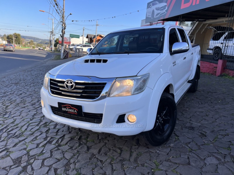 HILUX 3.0 SRV 4X4 CD 16V TURBO INTERCOOLER DIESEL 4P AUTOMÁTICO