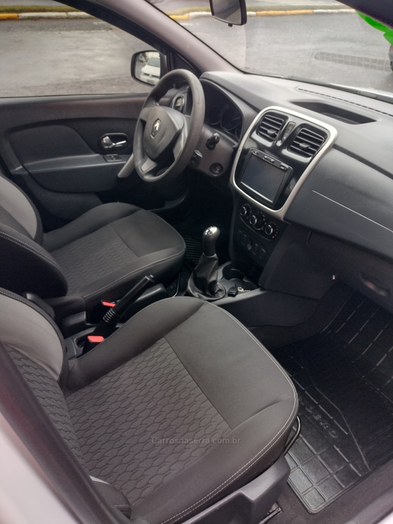 SANDERO 1.0 EXPRESSION 16V FLEX 4P MANUAL - 2018 - PAROBé