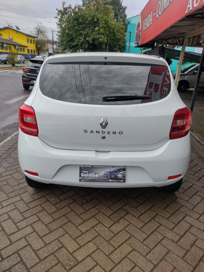 SANDERO 1.0 EXPRESSION 16V FLEX 4P MANUAL - 2018 - PAROBé