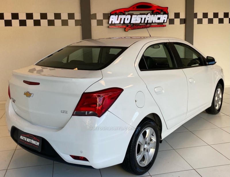 PRISMA 1.4 MPFI LT 8V FLEX 4P MANUAL - 2018 - NOVO HAMBURGO