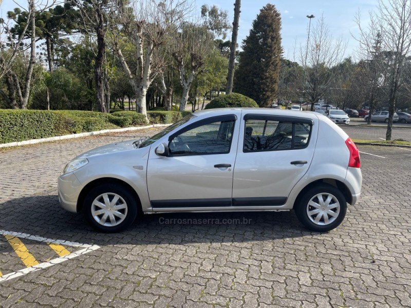 SANDERO 1.6 EXPRESSION 8V FLEX 4P MANUAL - 2011 - CAXIAS DO SUL