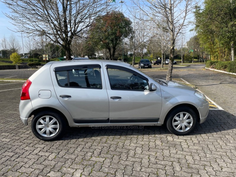 SANDERO 1.6 EXPRESSION 8V FLEX 4P MANUAL - 2011 - CAXIAS DO SUL