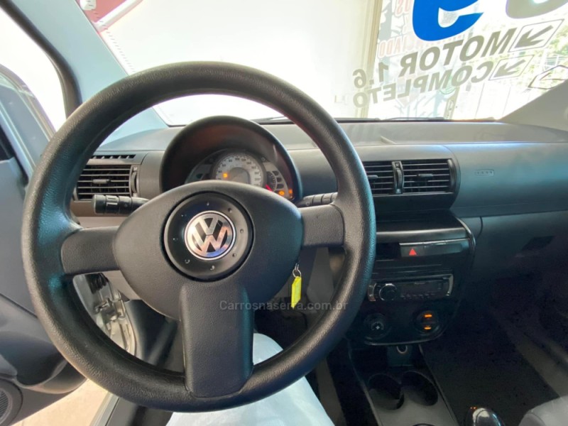 SPACEFOX 1.6 MI 8V FLEX 4P MANUAL - 2009 - IGREJINHA