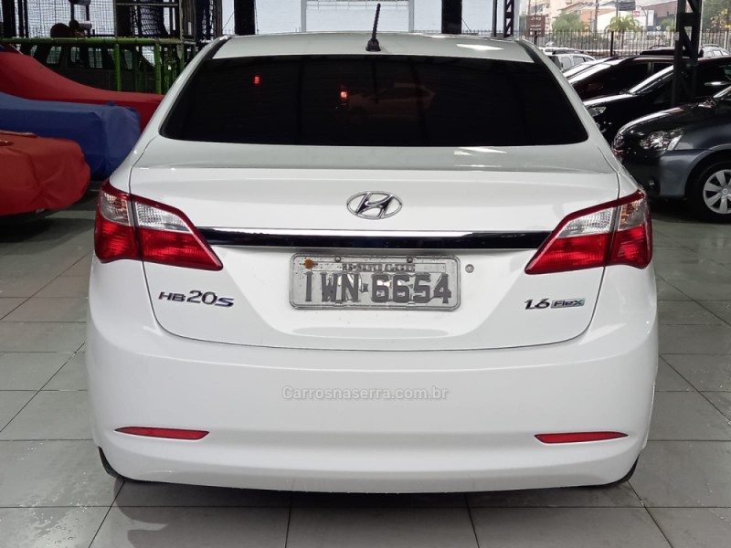 HB20S 1.6 COMFORT PLUS 16V FLEX 4P MANUAL - 2015 - CAXIAS DO SUL