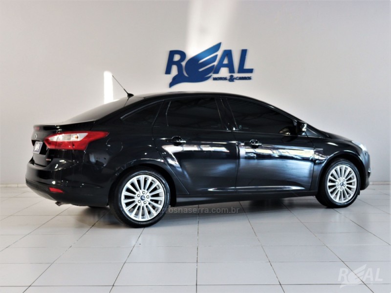 FOCUS 2.0 S SEDAN 16V FLEX 4P AUTOMÁTICO - 2015 - SAPIRANGA