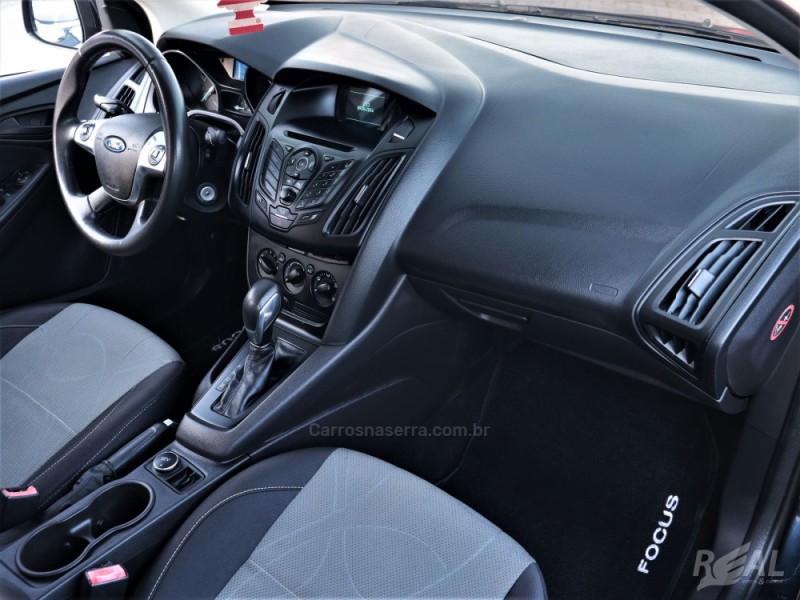 FOCUS 2.0 S SEDAN 16V FLEX 4P AUTOMÁTICO - 2015 - SAPIRANGA
