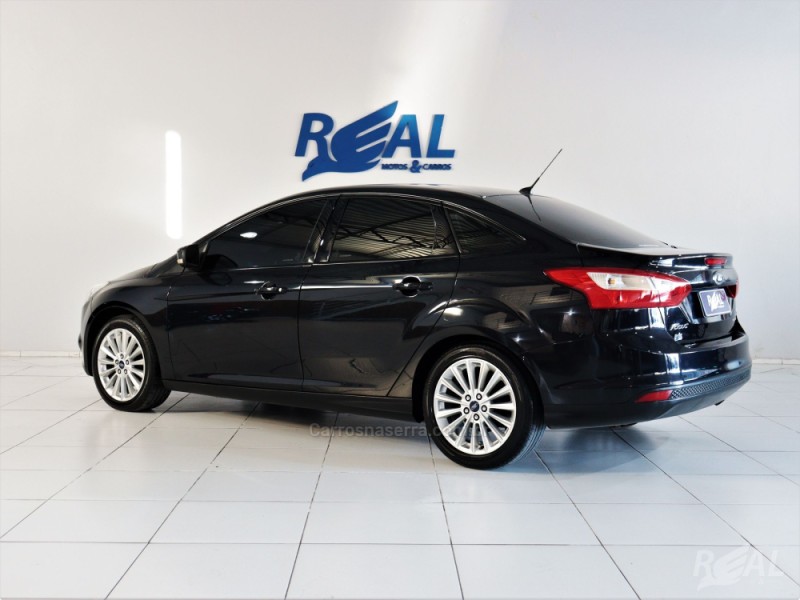 FOCUS 2.0 S SEDAN 16V FLEX 4P AUTOMÁTICO - 2015 - SAPIRANGA