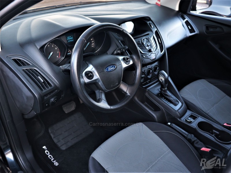 FOCUS 2.0 S SEDAN 16V FLEX 4P AUTOMÁTICO - 2015 - SAPIRANGA