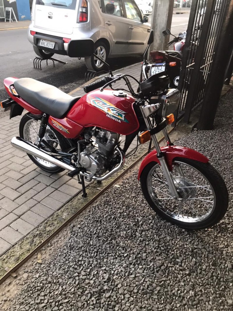 CG 125 TITAN - 1999 - PAROBé