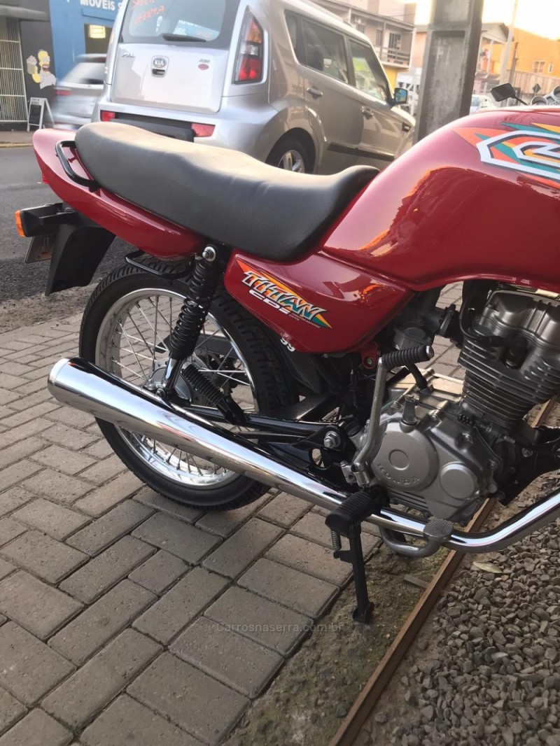 CG 125 TITAN - 1999 - PAROBé