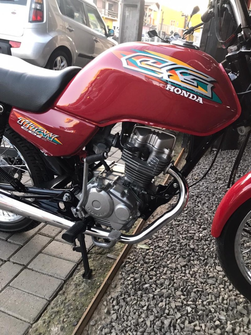 CG 125 TITAN - 1999 - PAROBé
