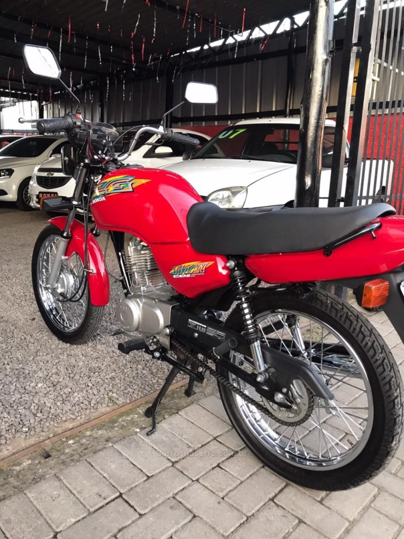 CG 125 TITAN - 1999 - PAROBé