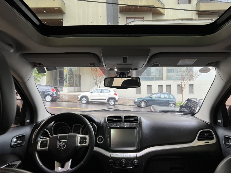 JOURNEY 3.6 RT AWD V6 GASOLINA 4P AUTOMÁTICO - 2015 - CAXIAS DO SUL