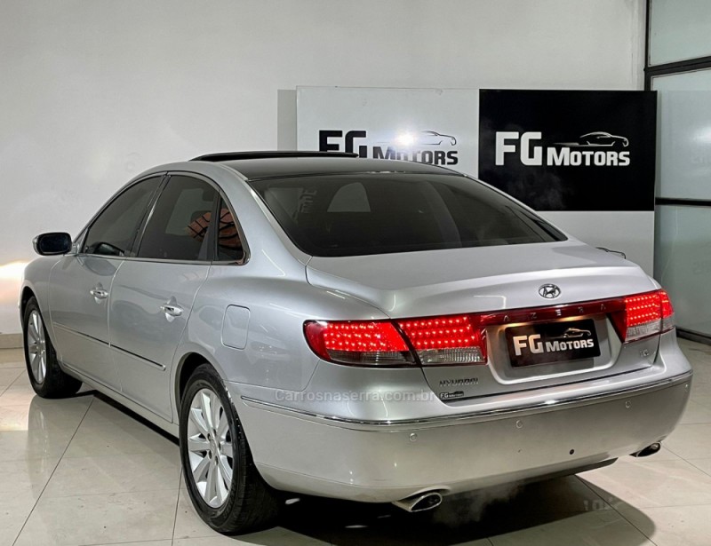 AZERA 3.0 MPFI GLS V6 24V GASOLINA 4P AUTOMÁTICO - 2009 - NOVO HAMBURGO