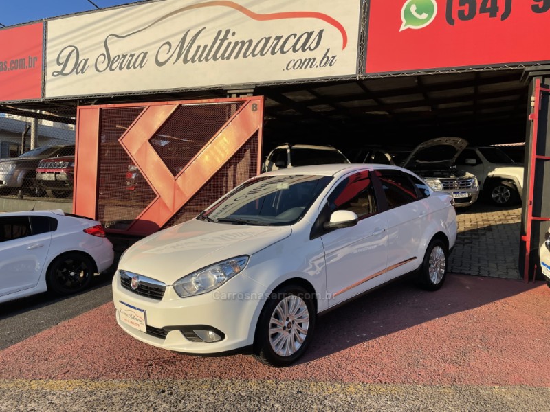 GRAND SIENA 1.6 MPI ESSENCE 16V FLEX 4P MANUAL