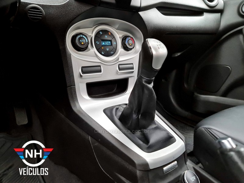 FIESTA 1.6 SE SEDAN 16V FLEX 4P MANUAL - 2014 - NOVO HAMBURGO
