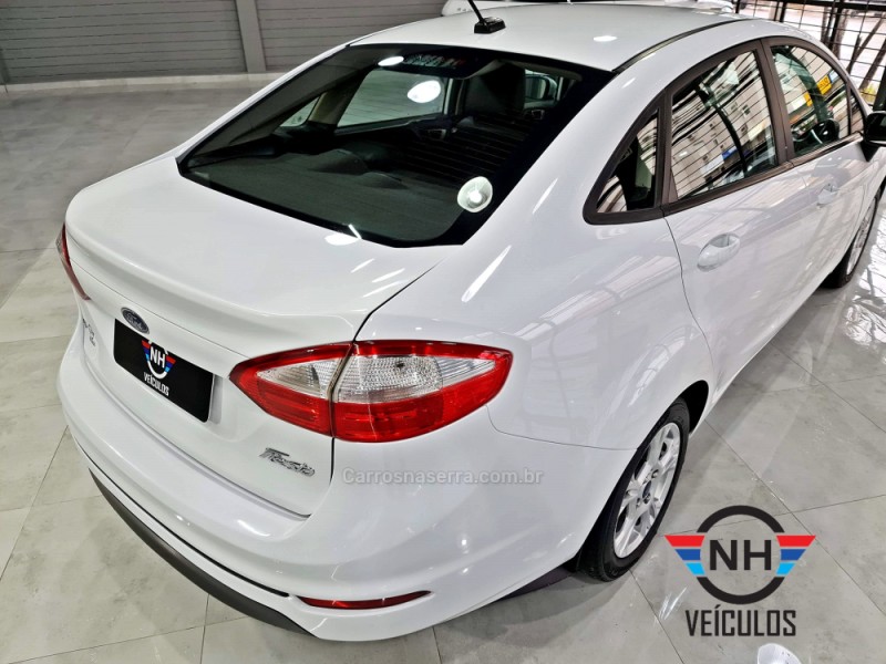 FIESTA 1.6 SE SEDAN 16V FLEX 4P MANUAL - 2014 - NOVO HAMBURGO