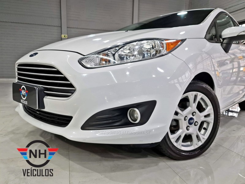 FIESTA 1.6 SE SEDAN 16V FLEX 4P MANUAL - 2014 - NOVO HAMBURGO