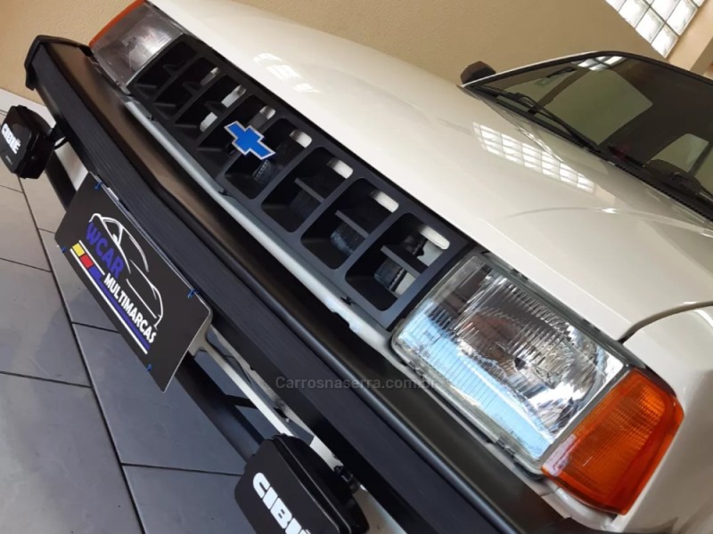 CHEVY 500 1.6 SL CS 8V ÁLCOOL 2P MANUAL - 1985 - CAXIAS DO SUL