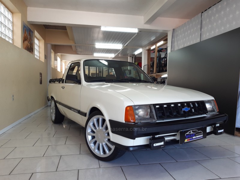 CHEVY 500 1.6 SL CS 8V ÁLCOOL 2P MANUAL - 1985 - CAXIAS DO SUL