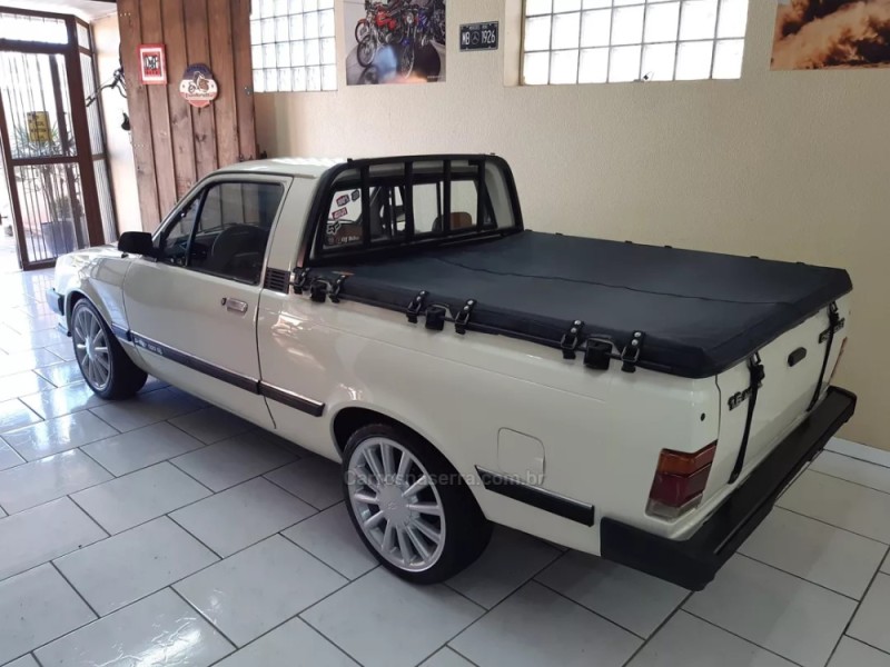 CHEVY 500 1.6 SL CS 8V ÁLCOOL 2P MANUAL - 1985 - CAXIAS DO SUL