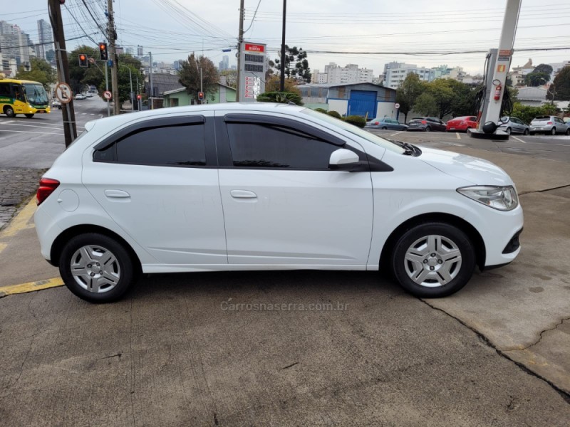 ONIX 1.0 MPFI LT 8V FLEX 4P MANUAL - 2013 - CAXIAS DO SUL