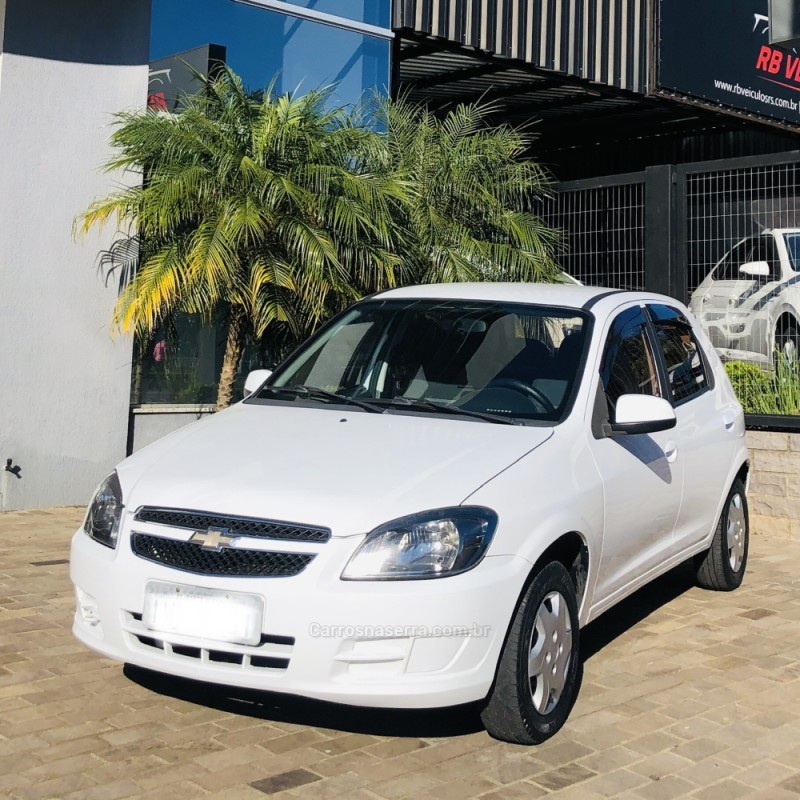 CELTA 1.0 MPFI LT 8V FLEX 4P MANUAL