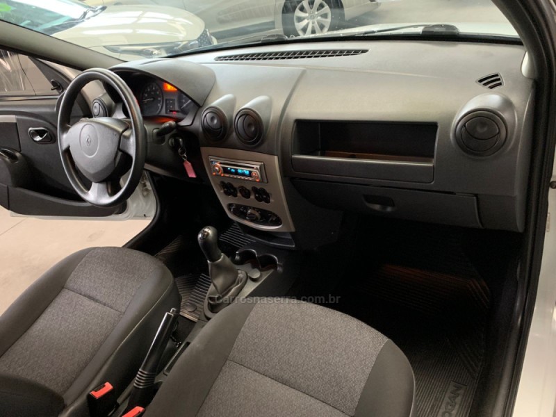 LOGAN 1.6 EXPRESSION 8V FLEX 4P MANUAL - 2008 - CAXIAS DO SUL