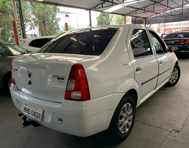 LOGAN 1.6 EXPRESSION 8V FLEX 4P MANUAL - 2008 - CAXIAS DO SUL